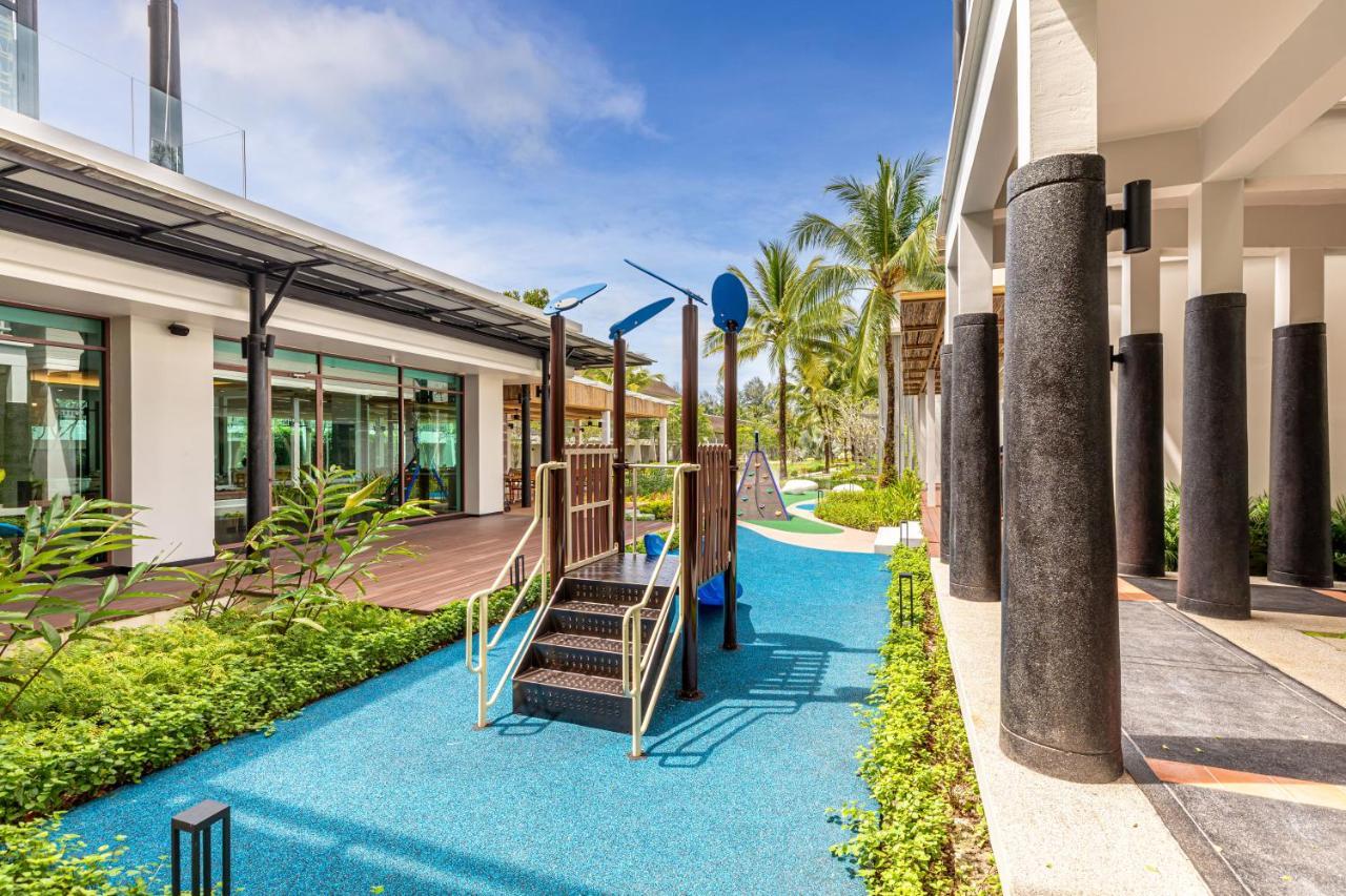 Outrigger Khao Lak Beach Resort - Sha Extra Plus المظهر الخارجي الصورة Playground at the school